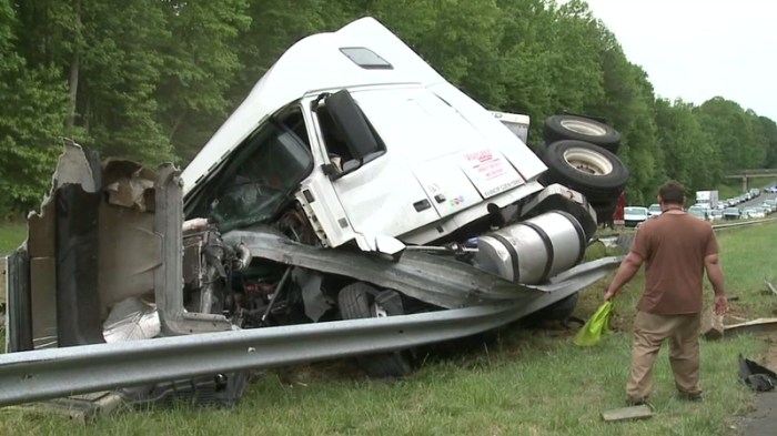 Tractor Trailer Accident Law Firm - Truck Accident Attorneys